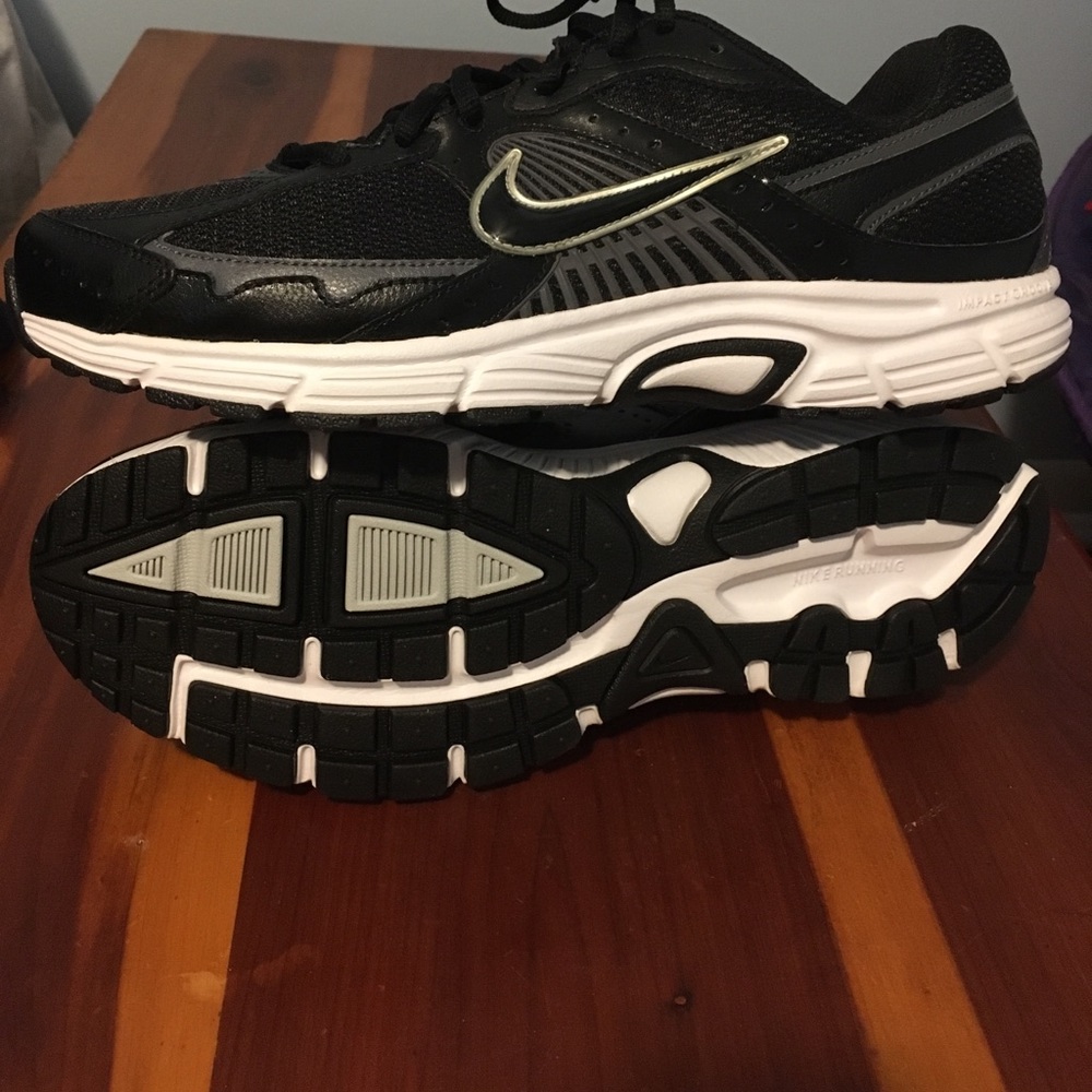 Nike Dart running shoes